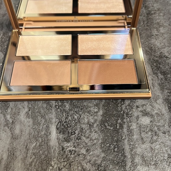 Complex Culture Beauty Baked Highlighter & Bronzer Quad - Picture 6 of 7